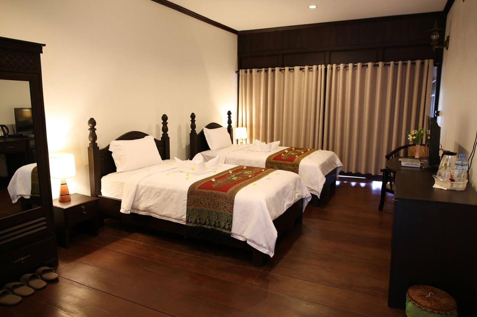 Phubachiang Golf & Resort Pakxe Eksteriør billede