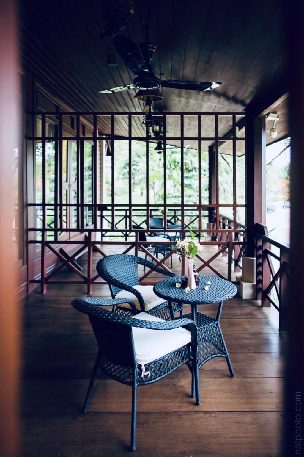 Phubachiang Golf & Resort Pakxe Eksteriør billede