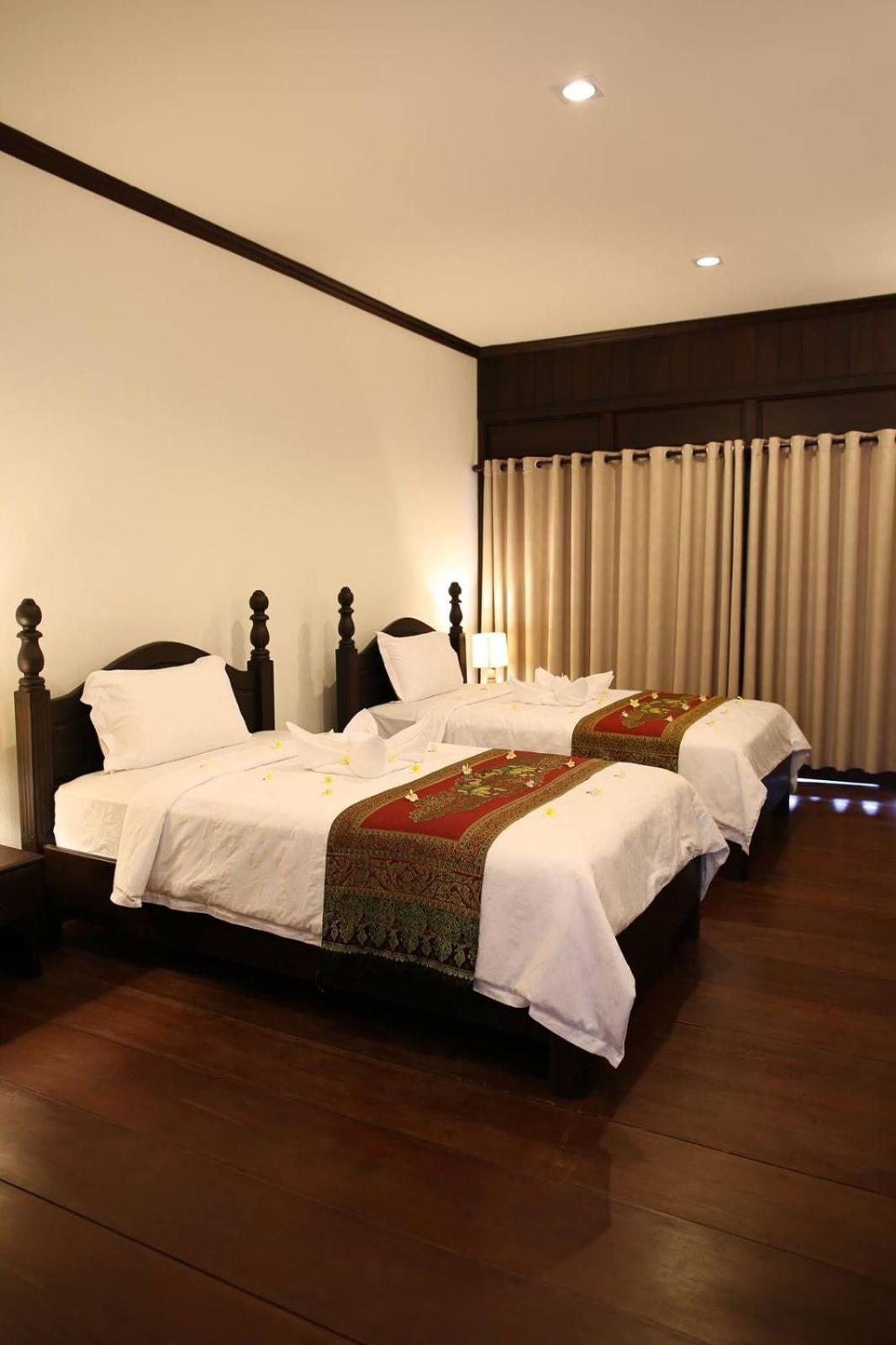 Phubachiang Golf & Resort Pakxe Eksteriør billede