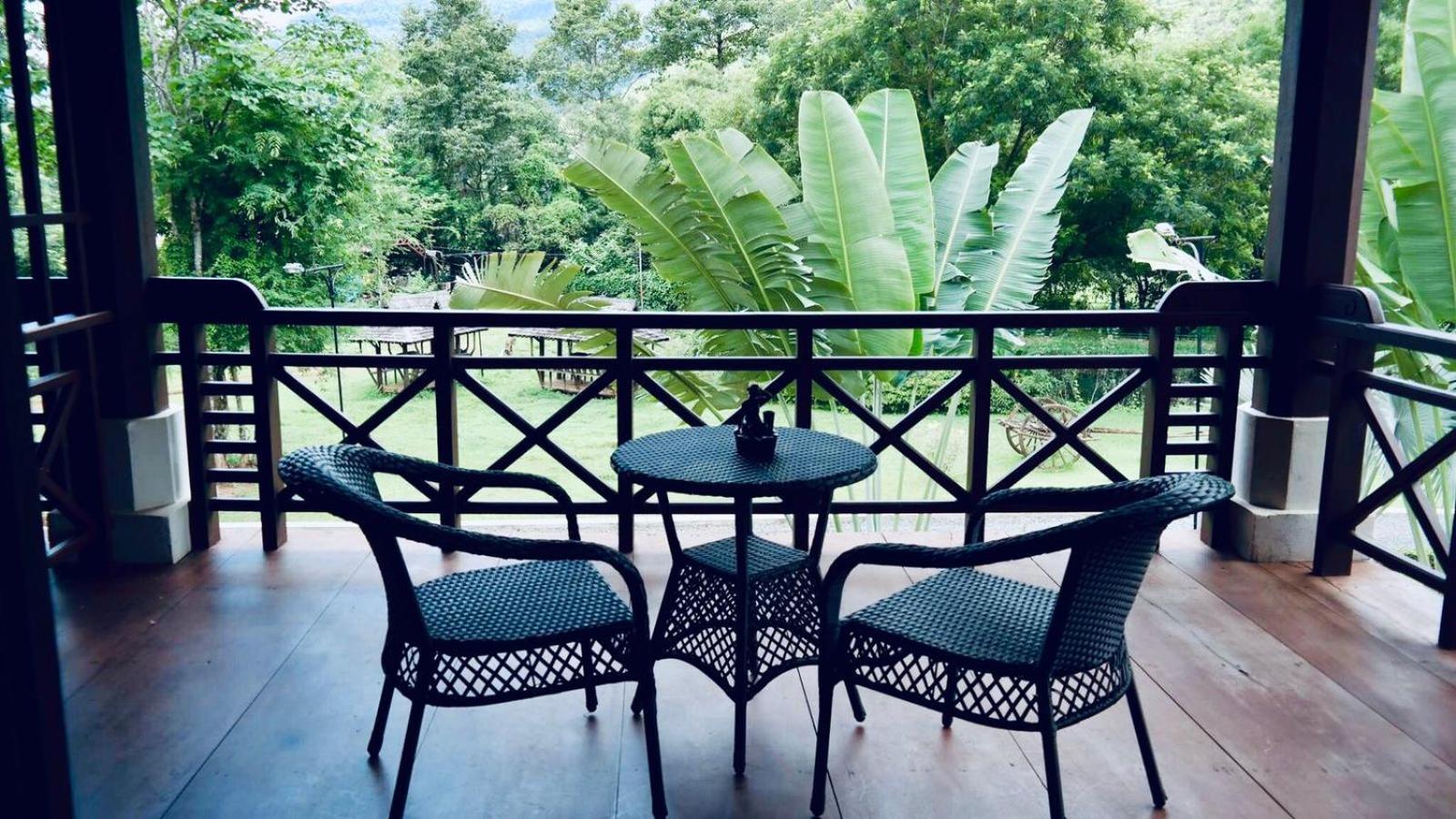 Phubachiang Golf & Resort Pakxe Eksteriør billede