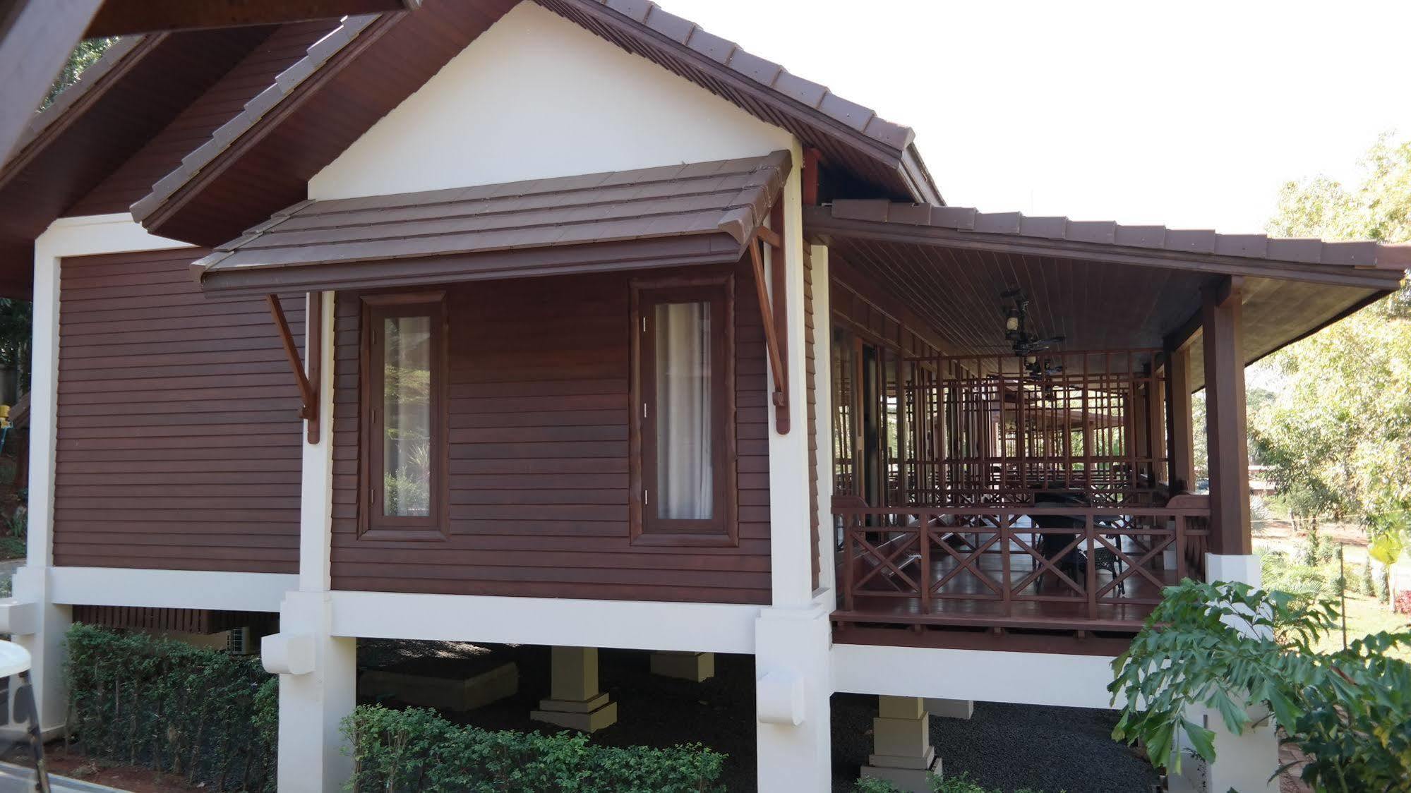 Phubachiang Golf & Resort Pakxe Eksteriør billede