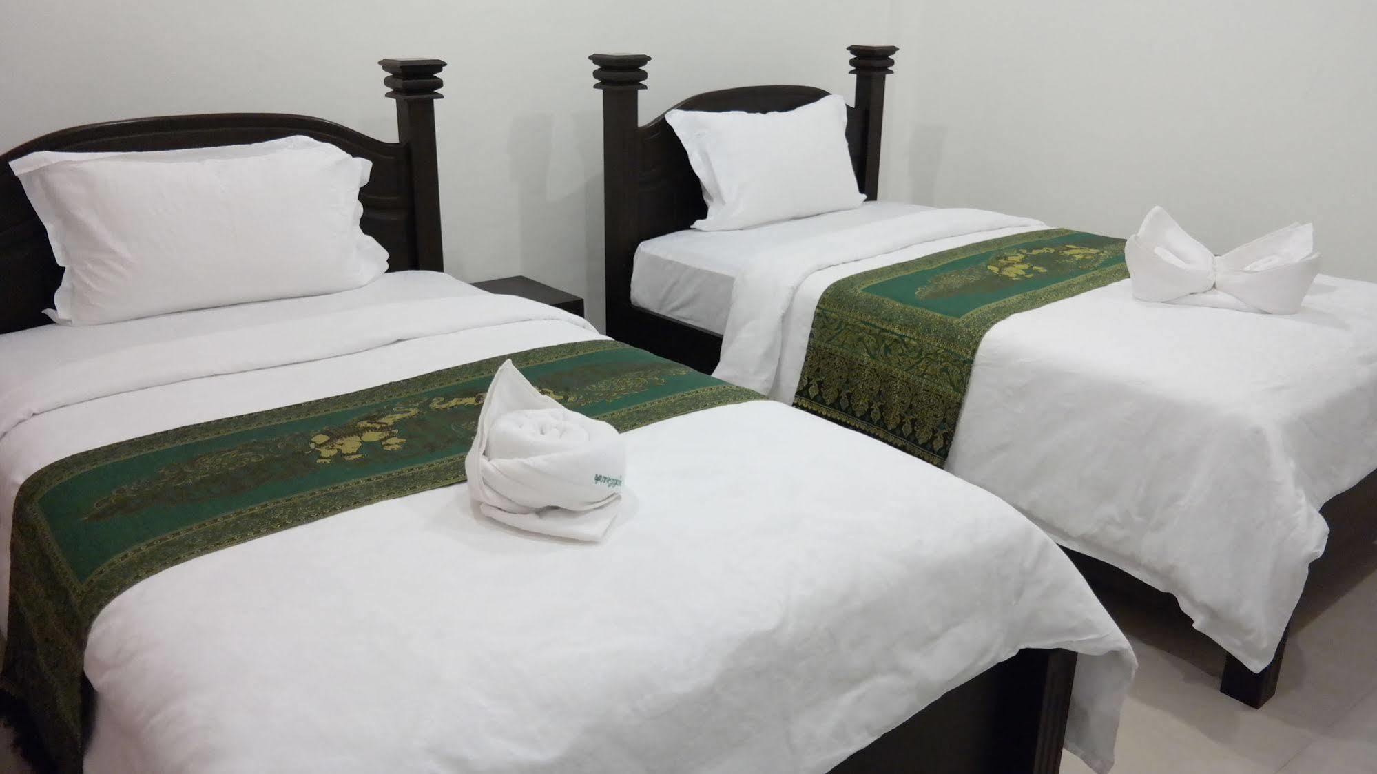 Phubachiang Golf & Resort Pakxe Eksteriør billede